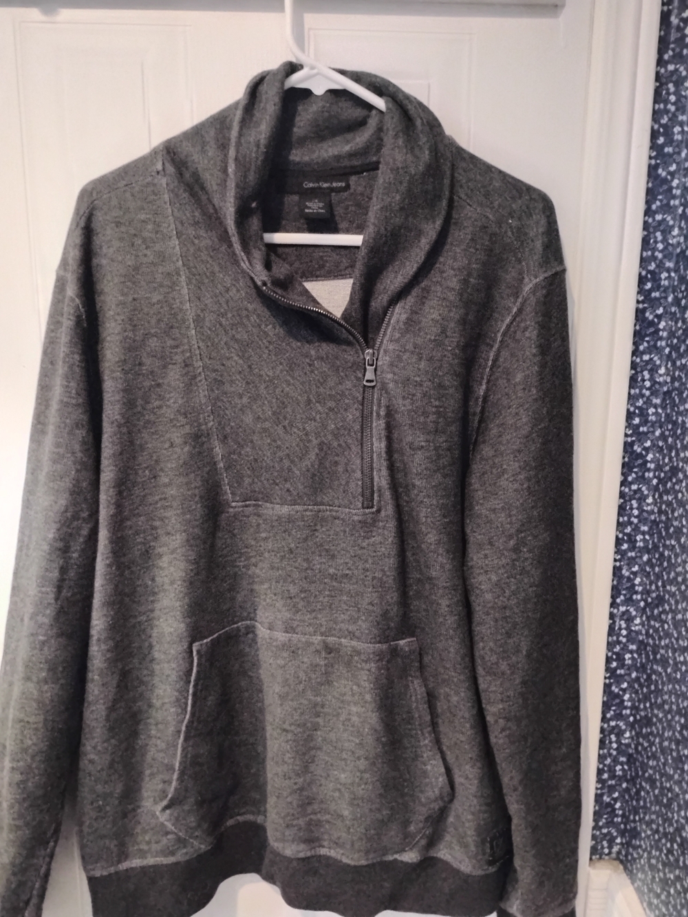 Calvin Klein Jeans Men’s Gray Half-Zip Sweater